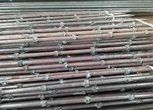 李沧隧道钢花管